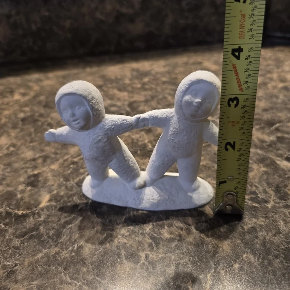 Dept 56 Snowbabies Style Bisque‎ Figurine • Two Kids Ice Skating • White Matte •